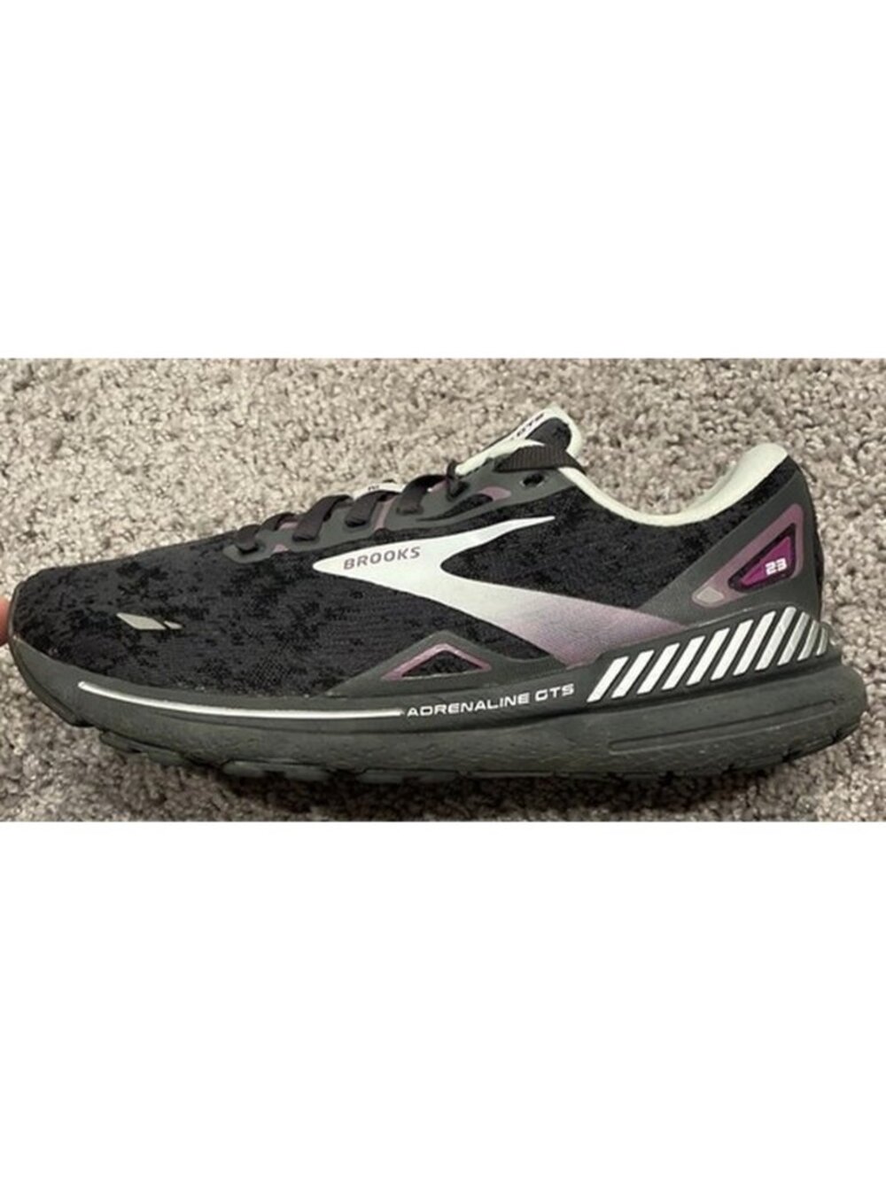 Brooks Adrenaline GTS 23 Women's Size 8 B (Medium) Running Shoes Black
